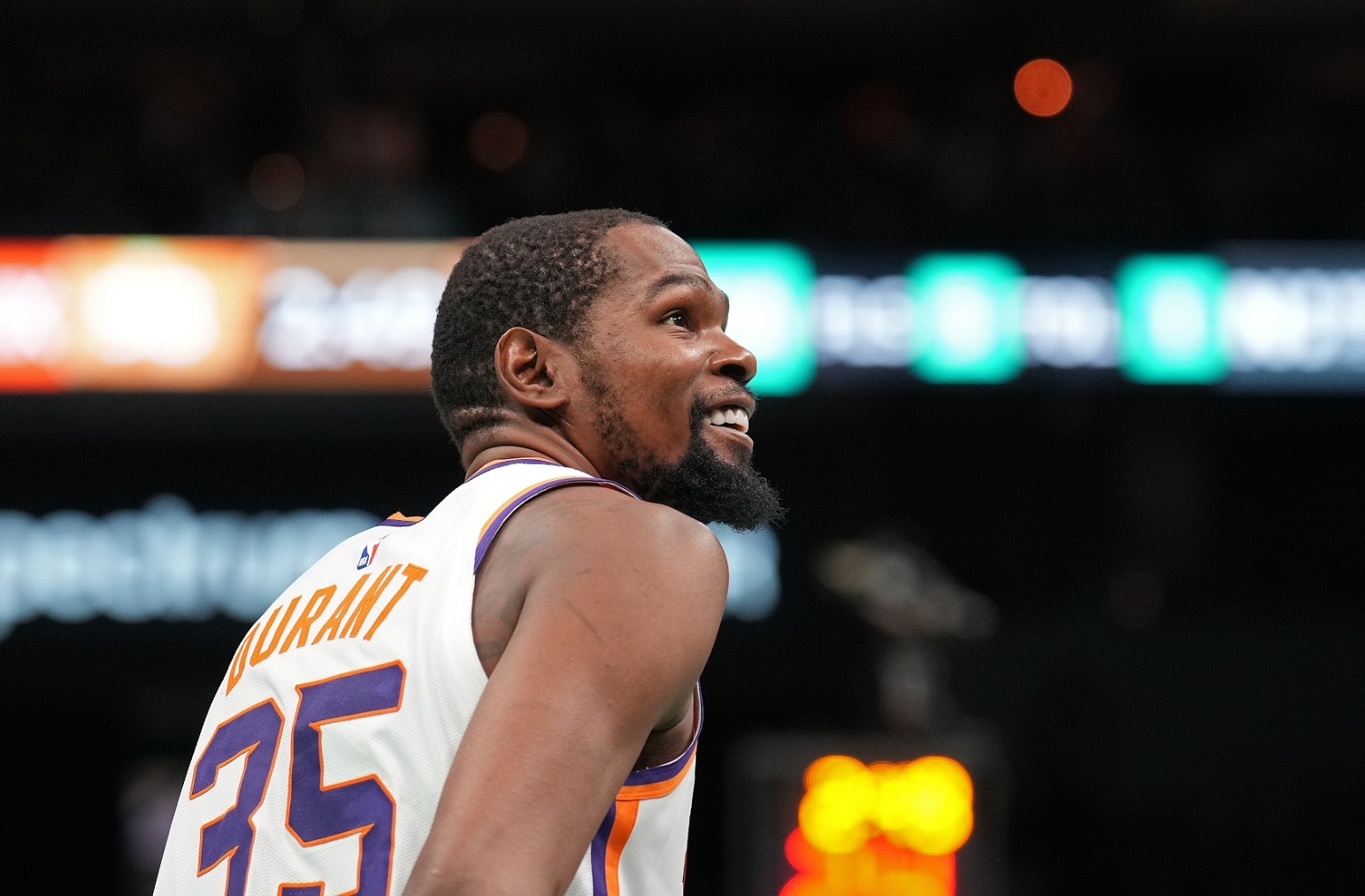 杜兰特(Durant):太阳让我登上货架 没有说什么 战士真的要我 杜兰特(Durant):太阳让我登上货架 没有说什么 战士真的要我